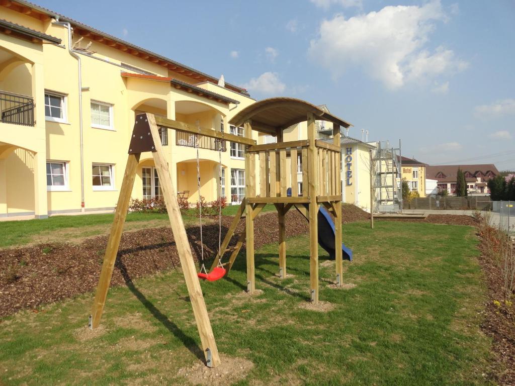 Apartment Frank - Bis Zu 3 Schlafzimmer Rust Exterior photo